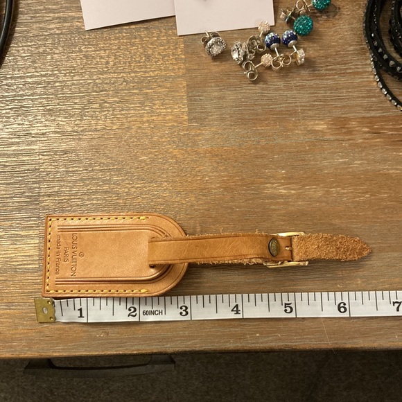 Louis Vuitton Luggage tag - Picture 8 of 10